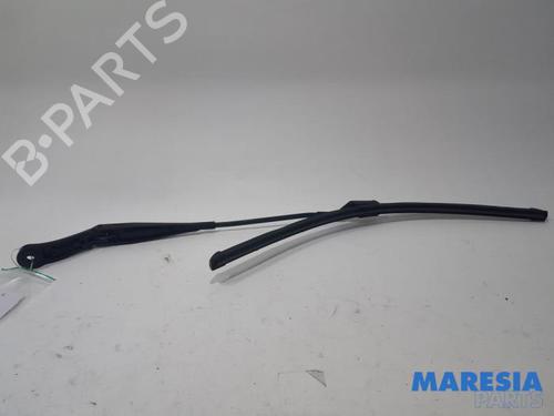 Vindspejlsviskerarm Vindspejlsviskerarm PEUGEOT 308 SW II (LC_, LJ_, LR_, LX_, L4_) 1.6 BlueHDi 120 (120 hp) 31494161 31494161