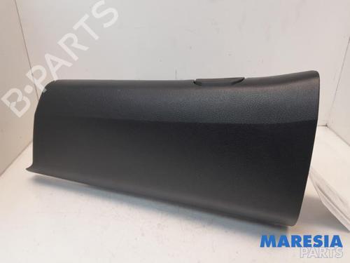 Used Glove box PEUGEOT EXPERT Van (V_) 2.0 BlueHDi 120 (122 hp) 31407088