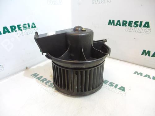 heater-blower-motor-peugeot-206-hatchback-2ac-1998-1999-2000-2001-2002-2003-2004-2005-2006-2007-2008-2009-2010-2011-2012-31460088 main image