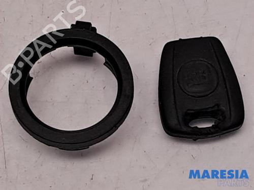 Engine control unit (ECU) FIAT PUNTO (199_) 0.9 Twinair Turbo | BP31527233M57