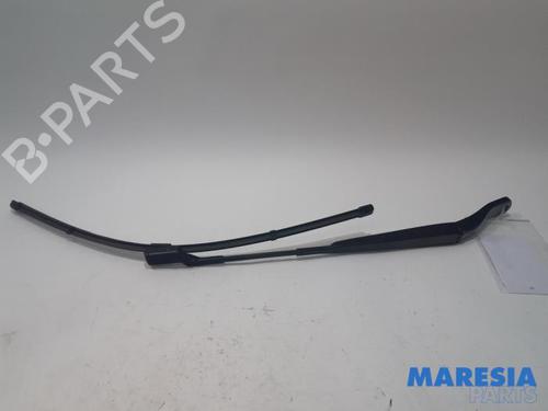 front-windshield-wiper-arm-peugeot-2008-ii-ud_-us_-uy_-uj_-ur_-uc_-2019-31385370 main image