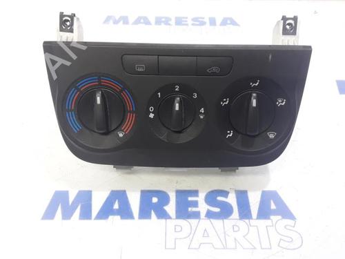 Used Climate control FIAT PUNTO EVO (199_) 1.3 D Multijet (199AXC1A, 199BXC1A, 199AXT1A, 199BXT1A) (75 hp) 31458098