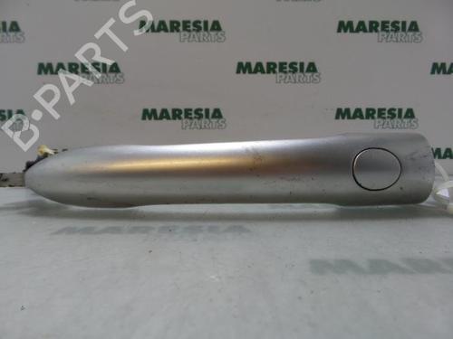 front-left-exterior-door-handle-renault-grand-scenic-ii-jm01_-2004-2005-2006-2007-2008-2009-31456540 main image