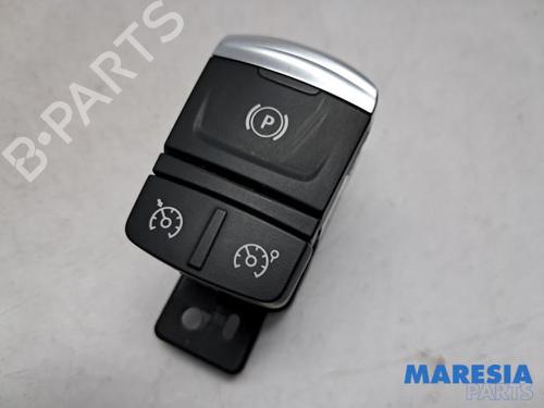 Used Switch RENAULT SCÉNIC IV (J9_) 1.3 TCe 140 (140 hp) 31537213