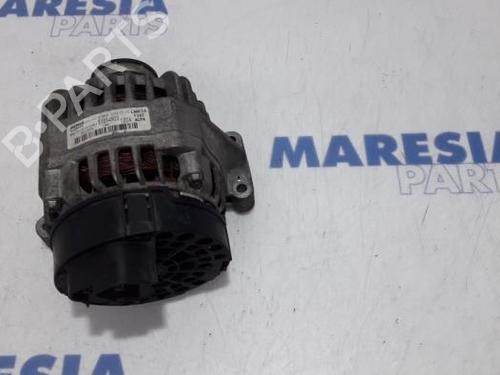 Used Alternator FIAT 500 (312_) 0.9 (312AXG1A, 312.AXG11) (86 hp) 31418916