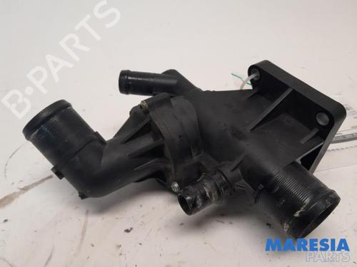 Used Thermostat housing FIAT TALENTO Van (296_) 1.6 D (125 hp) 31470841