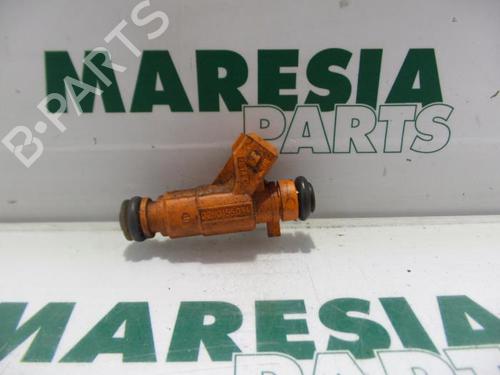 Used Injector PEUGEOT 206 CC (2D) 1.6 16V (2DNFUF, 2DNFUR) (109 hp) 31520300