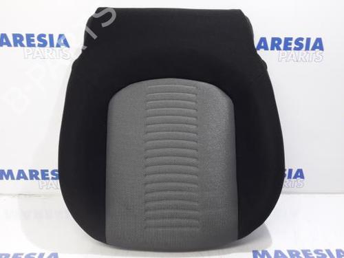 Used Left front seat FIAT GRANDE PUNTO (199_) 1.4 (199AXB11, 199AXB1A, 199BXB1A, 199AXL1A) (77 hp) 31427864