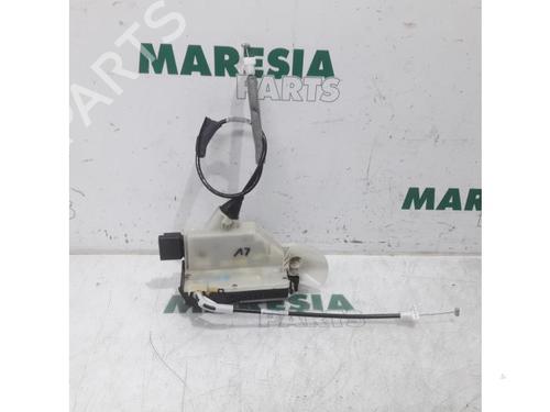 Used Electronic module PEUGEOT 208 I (CA_, CC_) 1.2 VTI 82 (82 hp) 31422839