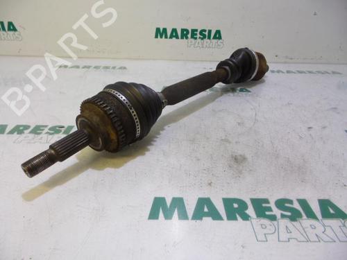Used Left front driveshaft RENAULT SCÉNIC I MPV (JA0/1_, FA0_) 1.6 (JA00, JA16, JA15, JA19, JA1V, JA2B, JA2C, JA0B,... (107 hp) 31472540