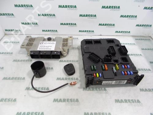 Used Engine control unit (ECU) CITROËN XSARA PICASSO (N68) 2.0 16V (136 hp) 31494087