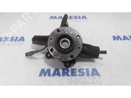 Used Left front steering knuckle PEUGEOT 3008 I MPV (0U_) 1.6 VTi (120 hp) 31476943