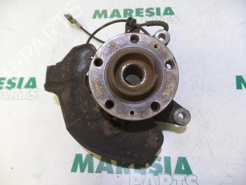 Used Right front steering knuckle Right front steering knuckle PEUGEOT EXPERT Van (VF3A_, VF3U_, VF3X_) 2.0 HDi 140 (136 hp) 31485006 31485006