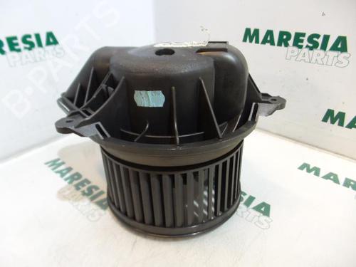 Used Heater blower motor PEUGEOT 607 (9D, 9U) 2.2 HDi (133 hp) 31531192