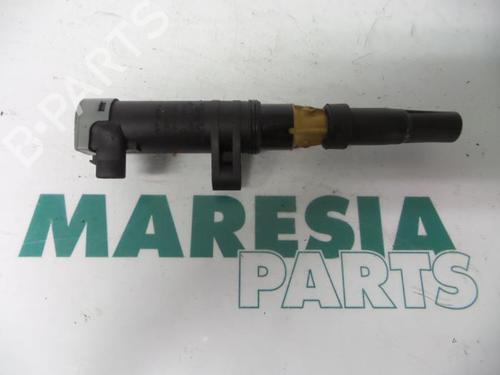 Used Ignition coil RENAULT CLIO III (BR0/1, CR0/1) 1.6 16V (BR05, BR0B, BR0Y, BR15, BR1J, BR1M, BR1Y, CR0B,... (112 hp) 31390588