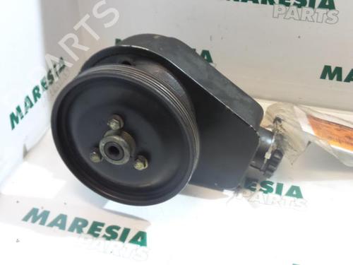 Used Steering pump RENAULT MEGANE Scenic (JA0/1_) 1.6 e (JA0F) (90 hp) 31455074