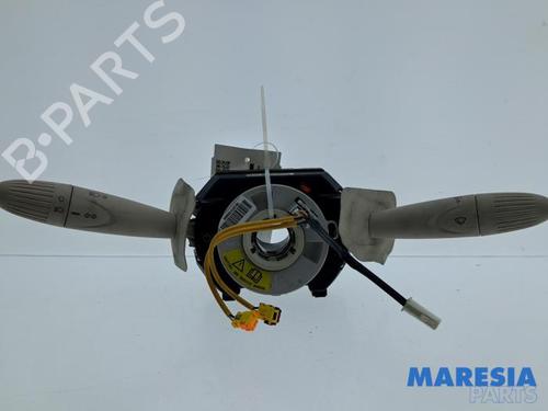 Used Switch Switch FIAT 500 C (312_) 1.2 (312CXA1A, 312AXA1A) (69 hp) 35820644 35820644