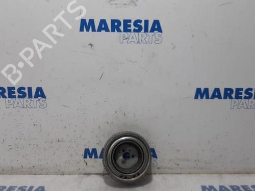Used Pulley FIAT 500 C (312_) 1.2 (312CXA1A, 312AXA1A) (69 hp) 31495925