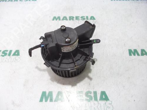 Used Heater blower motor PEUGEOT BOXER Van 2.2 HDi 100 (101 hp) 31536078