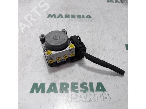 Used ABS pump FIAT PUNTO EVO (199_) 1.3 D Multijet (84 hp) 31407986