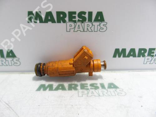 injector-alfa-romeo-166-936_-1998-1999-2000-2001-2002-2003-2004-2005-2006-2007-31425060 main image
