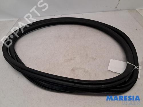 Used Rubber door seal Rubber door seal 31431961 31431961