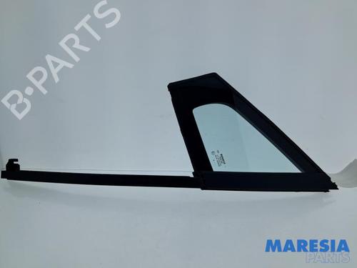 Venstre foran trekantet rude Venstre foran trekantet rude RENAULT CLIO IV (BH_) 0.9 TCe 90 (BHNF, BHMA, BHMH, BHJK, BHJR) (90 hp) 39750746 39750746