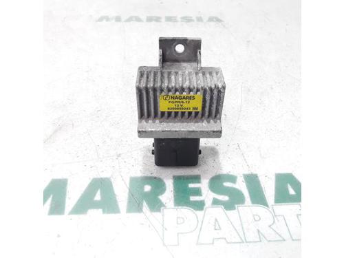 Capteur électronique RENAULT MEGANE III Grandtour (KZ0/1) 1.5 dCi (KZ0C, KZ1A) (90 hp) 31408785