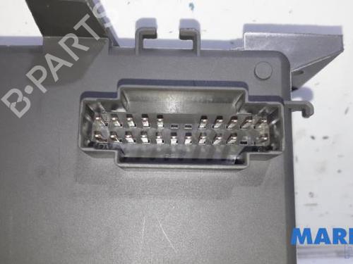 Fuse box RENAULT ESPACE IV (JK0/1_) 2.0 (JK0A, JK1D, JK0N) | BP31498736E1