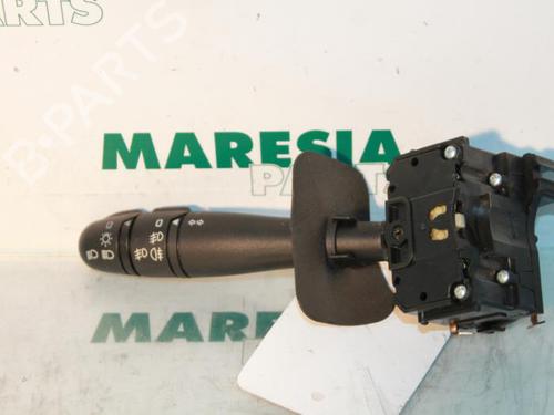 steering-column-stalk-renault-scenic-i-mpv-ja01_-fa0_-1999-2000-2001-2002-2003-2004-2005-2006-2007-2008-2009-2010-31497430 main image