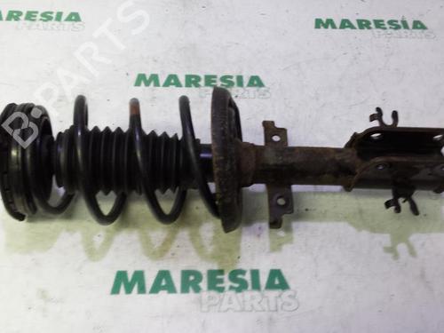 Used Right front shock absorber Right front shock absorber RENAULT LAGUNA III Grandtour (KT0/1) 1.5 dCi (KT0A, KT0R, KT02) (110 hp) 31487891 31487891