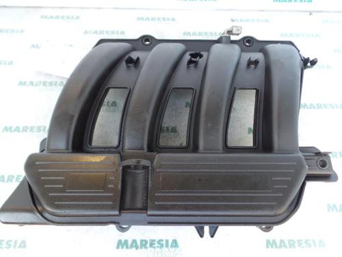 Used Injection rail RENAULT LAGUNA I (B56_, 556_) 1.6 16V (B568, B561) (107 hp) 31413789