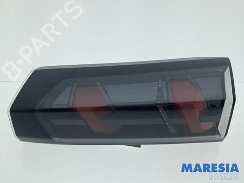 Used Right taillight Right taillight PEUGEOT 2008 II (UD_, US_, UY_, UJ_, UR_, UC_) 1.2 PureTech 100 (USHNK) (101 hp) 32746256 32746256