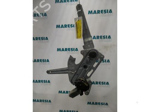Used Front right window mechanism RENAULT SAFRANE I (B54_) 2.2 (B543) (137 hp) 31460374
