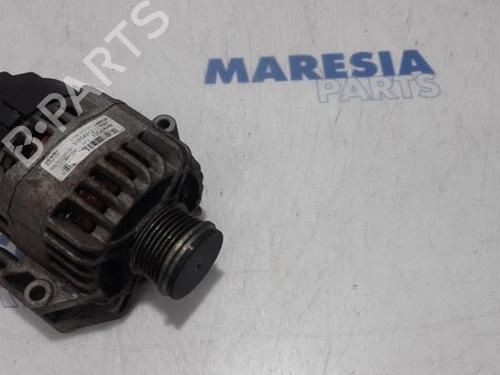 Used Alternator OPEL COMBO Box Body/MPV (X12) 1.3 CDTI (B05) (90 hp) 31447519
