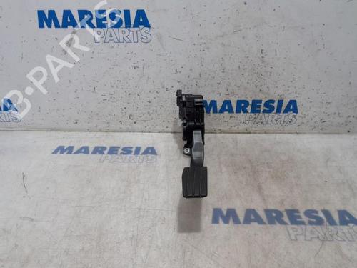 Used Electronic module RENAULT TWINGO II (CN0_) 1.2 16V (CN0K, CN0V, CN0A) (76 hp) 31488813