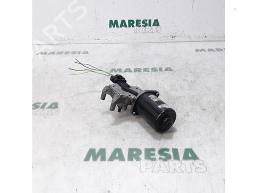 Used Front wiper motor PEUGEOT EXPERT Van (VF3A_, VF3U_, VF3X_) 2.0 HDi 130 (128 hp) 31451673