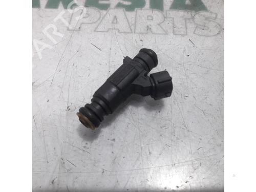 Used Injector PEUGEOT 2008 I (CU_) 1.2 VTi (82 hp) 31533840