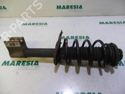 Venstre fortil støddæmper PEUGEOT 5008 (0U_, 0E_) 1.6 16V (120 hp) 31515336