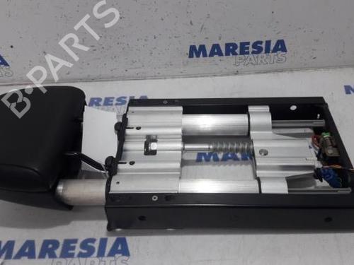 Used Electronic module PEUGEOT 307 CC (3B) 2.0 16V (136 hp) 31451987