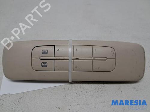 Used Switch FIAT 500 (312_) 1.2 (312AXA1A) (69 hp) 32484781