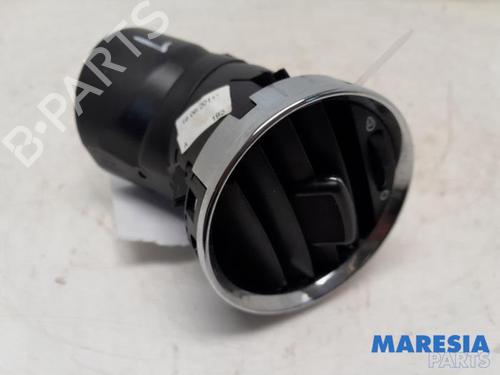 Used Air vent Air vent PEUGEOT 3008 I MPV (0U_) 1.6 VTi (120 hp) 31417780 31417780