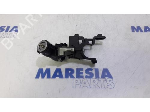 Used Ignition barrel FIAT PUNTO EVO (199_) 1.4 (199AXB1A) (77 hp) 31393376