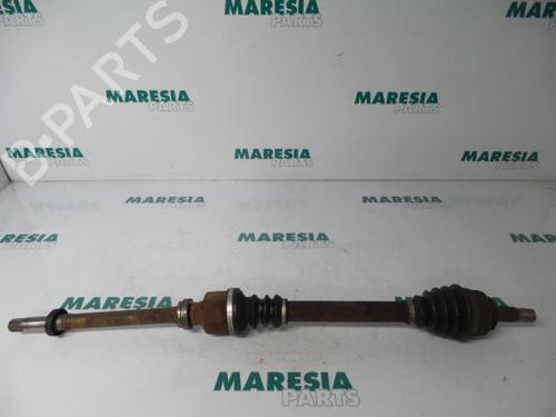 Used Right front driveshaft PEUGEOT 307 (3A/C) 1.4 (75 hp) 31416488