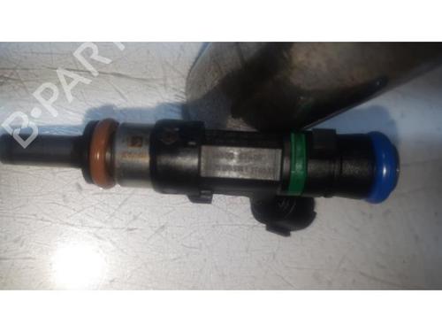 Injector RENAULT CAPTUR I (J5_, H5_) 0.9 TCe 90 | BP31467889M100