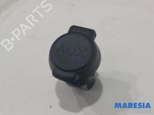 other-renault-megane-iii-grandtour-kz01-2008-2009-2010-2011-2012-2013-2014-2015-2016-31527528 main image