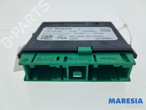 Used Electronic module Electronic module PEUGEOT 3008 II SUV (MC_, MR_, MJ_, M4_) Hybrid (224 hp) 32484751 32484751