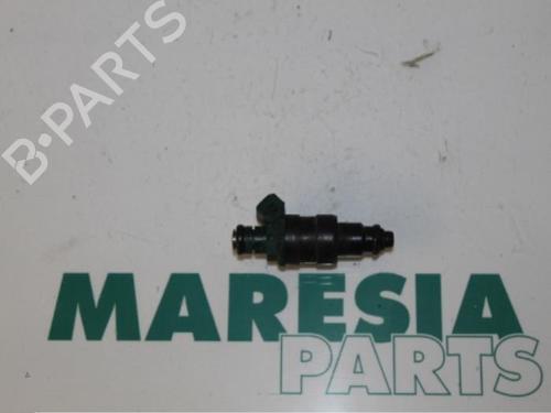 Used Injector RENAULT CLIO II (BB_, CB_) 1.4 (B/CB0C, B/CB0S) (75 hp) 31404320