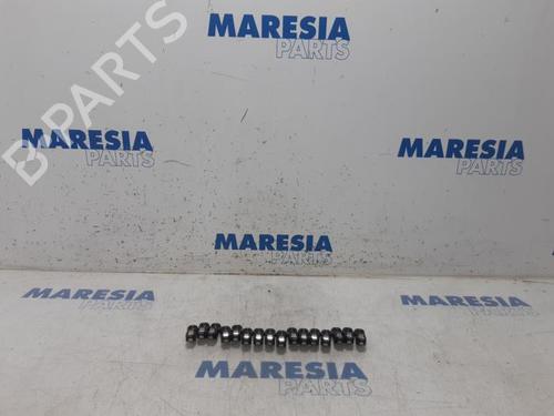 other-peugeot-207-cc-wd_-2007-2008-2009-2010-2011-2012-2013-2014-2015-31448781 main image