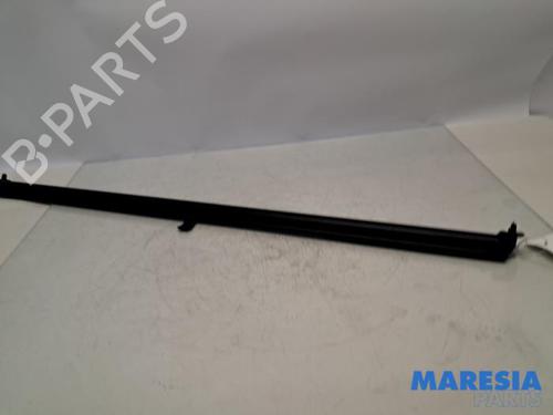 Used Rear parcel shelf PEUGEOT 207 CC (WD_) 1.6 16V (120 hp) 31491355